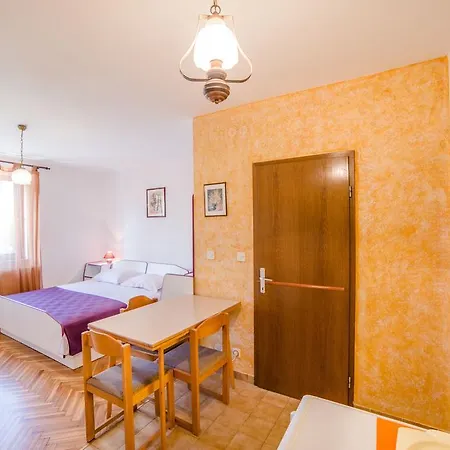 Apartment Studio Ozren 139
